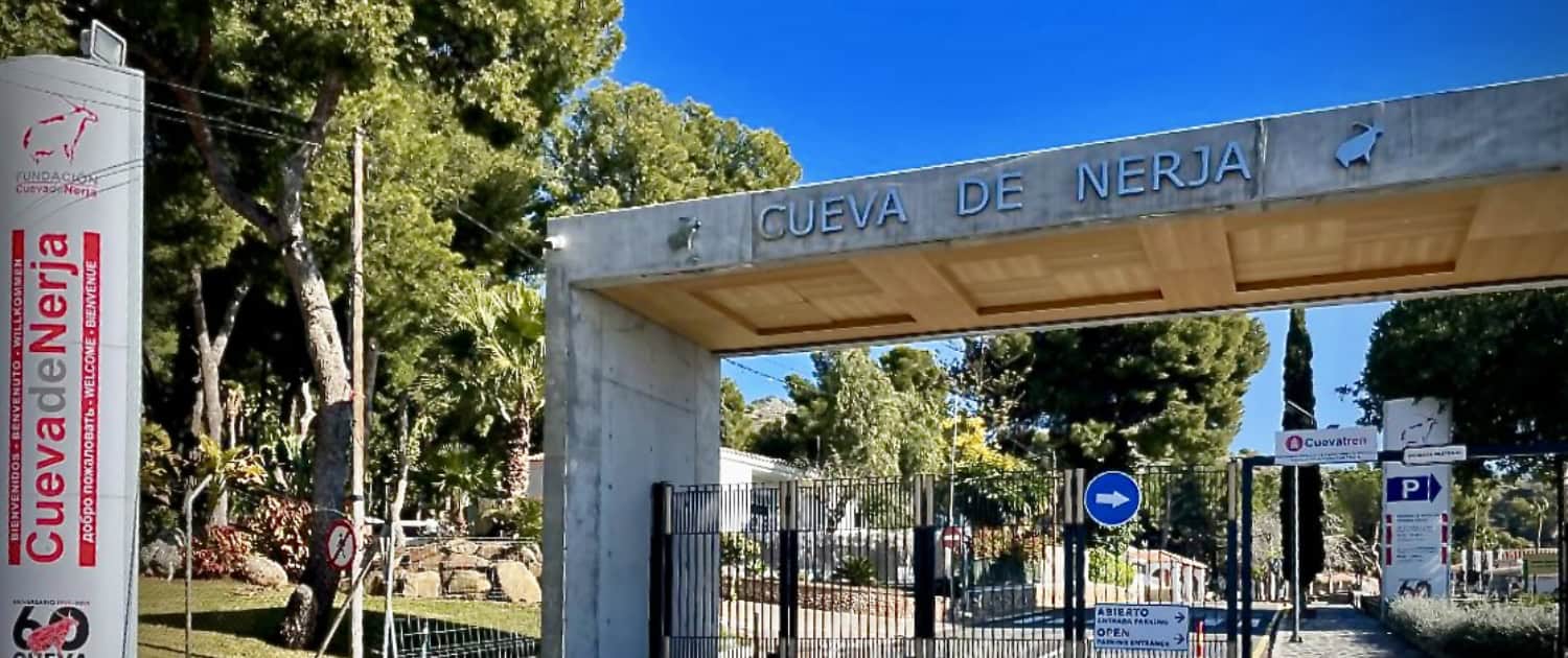 Cueva de Nerja 01