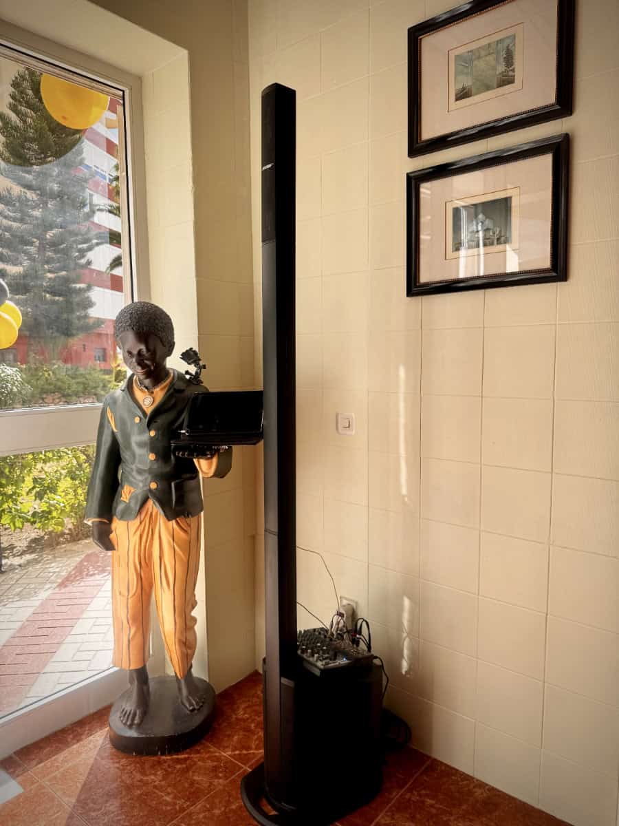 Otra Mas Bar Block 79